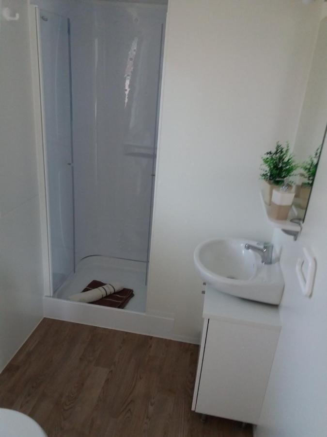 Mobile Home Lux Otok Murter Jezera Εξωτερικό φωτογραφία
